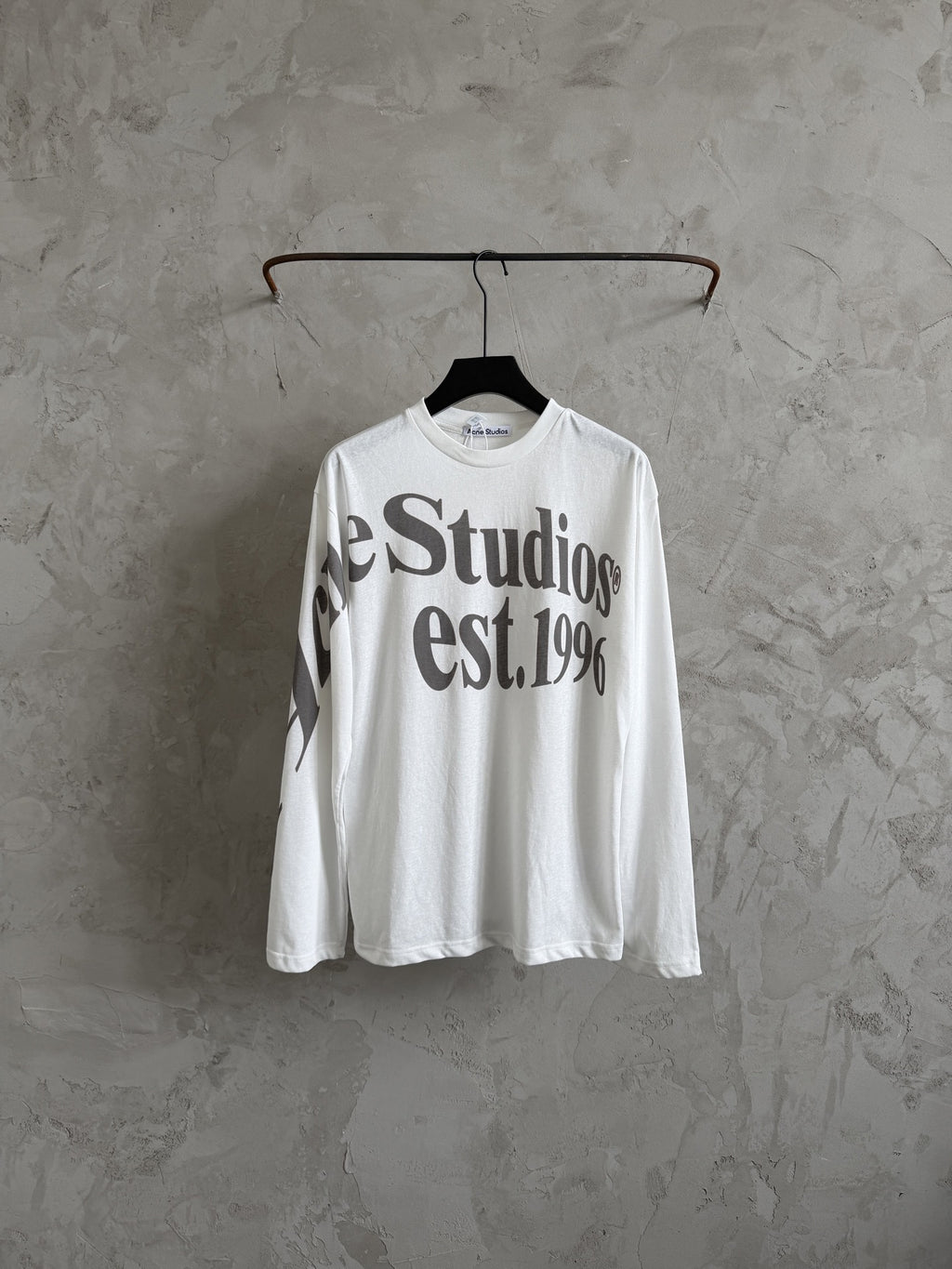 VARIANT_IMAGE::AC23 White | Vintage graphic long-sleeve T-shirt